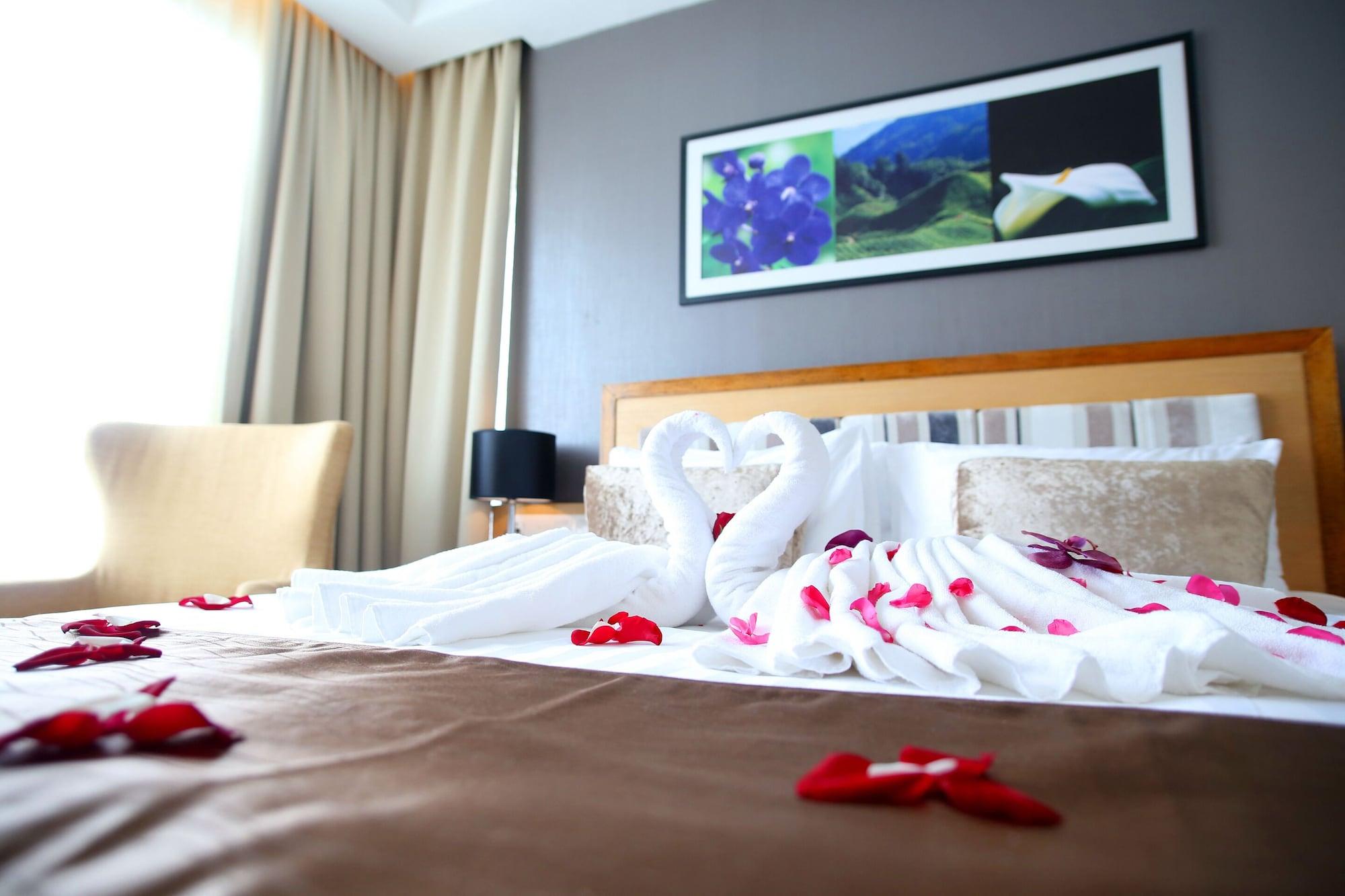 Tenera 5* Bangi